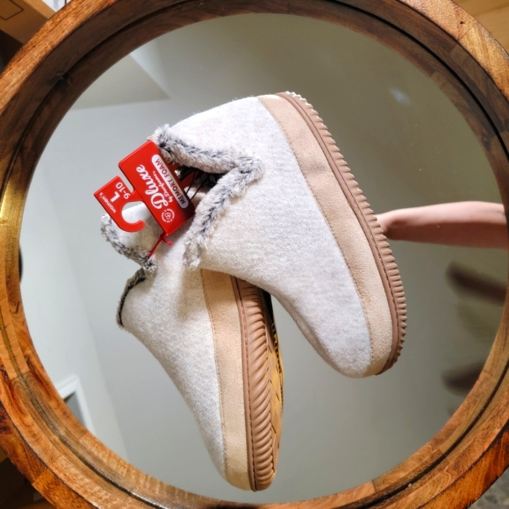 9/10 Cozy White and Tan Slippers